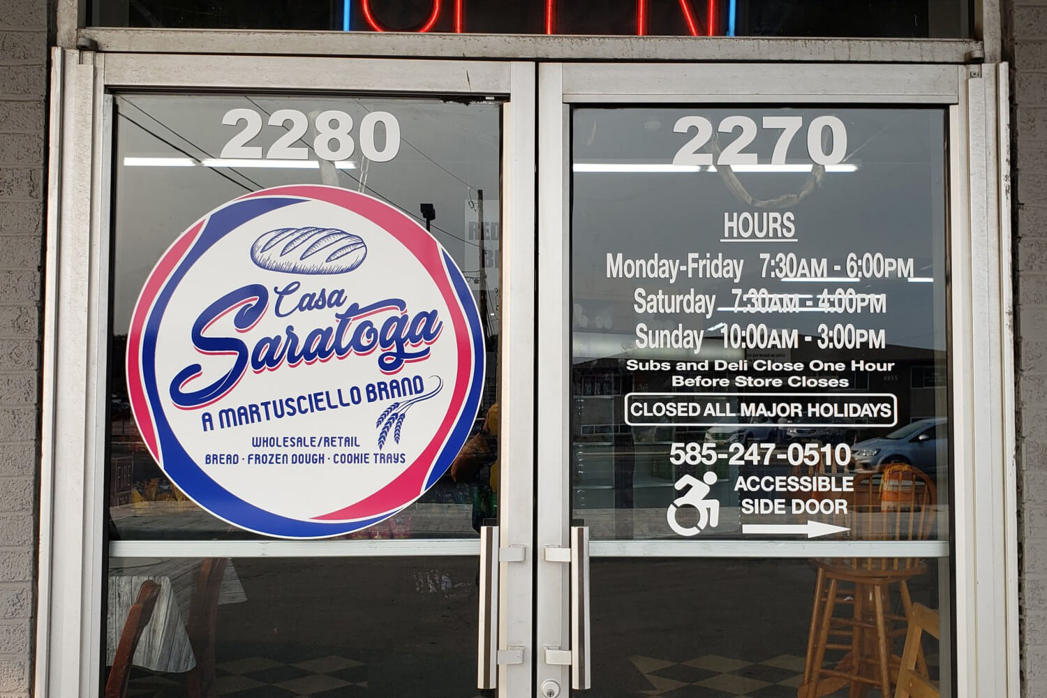 Casa Saratoga restaurant vinyl lettering window graphics